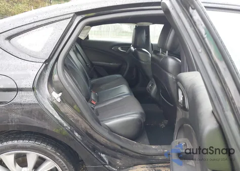 2015 Chrysler 200 S z USA, uszkodzony, nr VIN 1C3CCCBB6FN717605